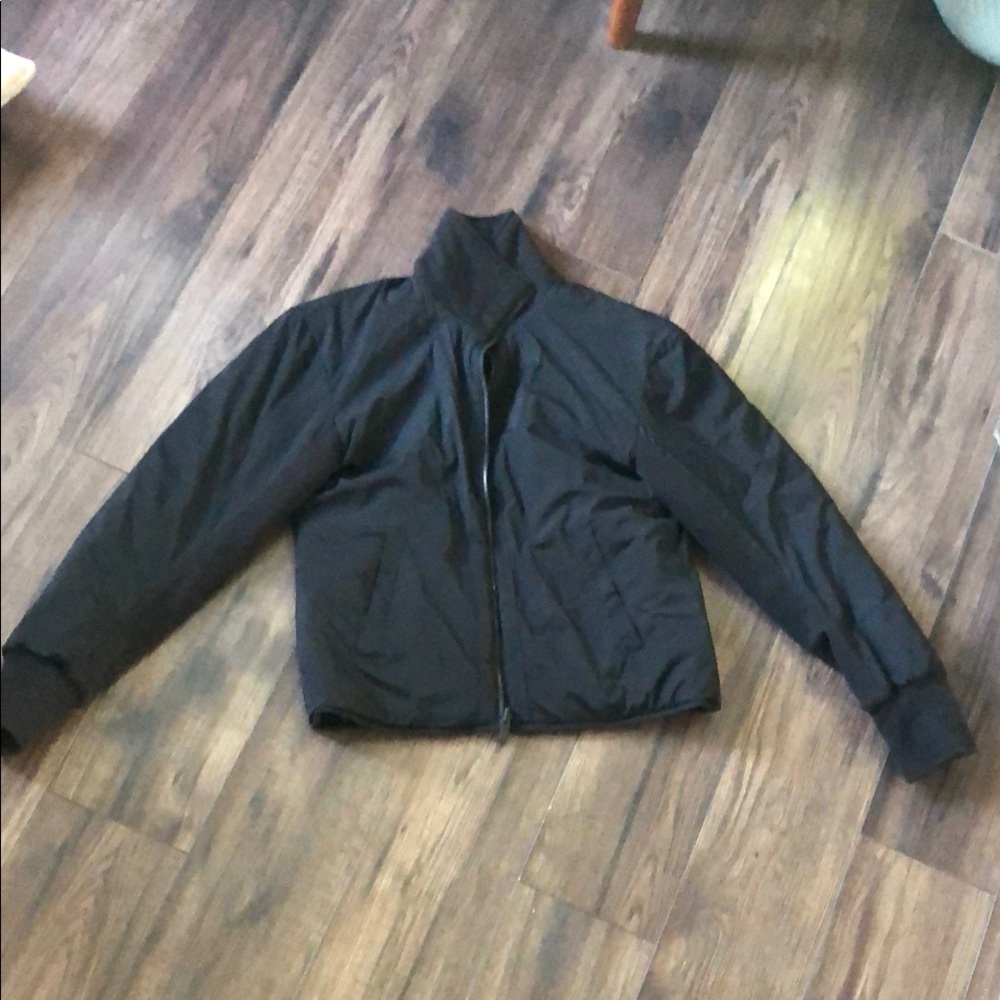 Lululemon | 4 | Reversible Fall / Spring Jacket